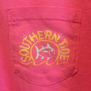 Southern tide pink t-shirt size large